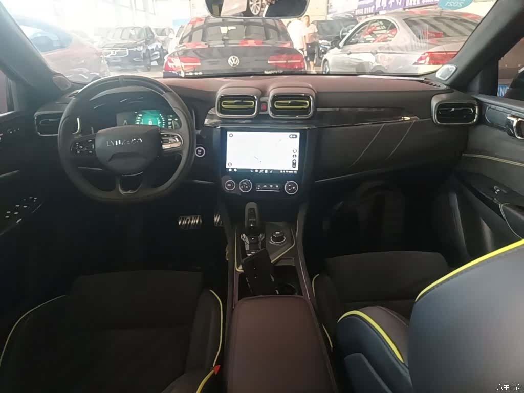 Lynk & Co 01, 2020 10