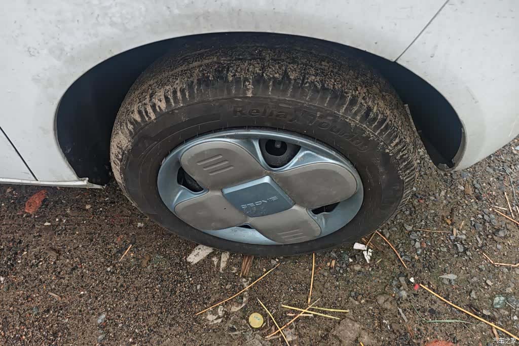 Geely Panda, 2025 6