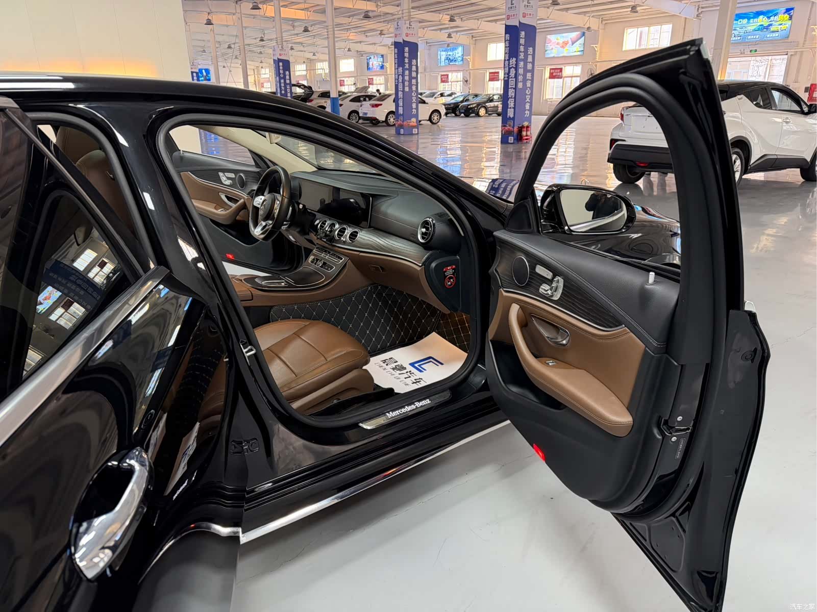 Mercedes-Benz E-Class, 2019 13