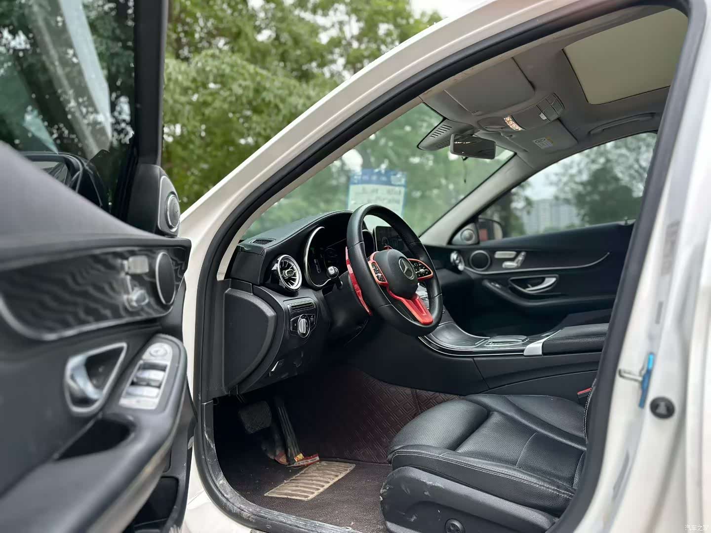 Mercedes-Benz C-Class, 2019 4