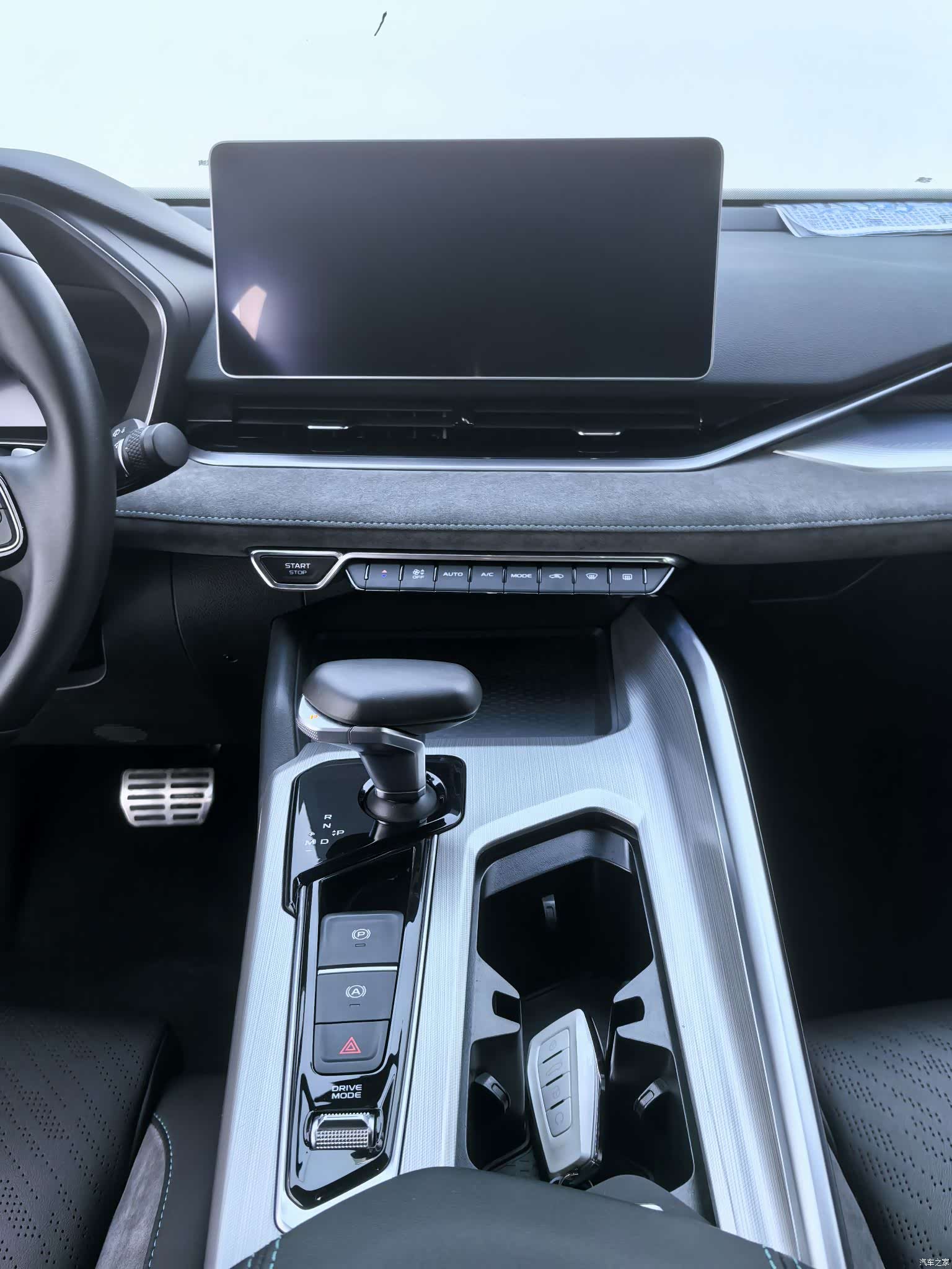Geely Preface, 2022 8