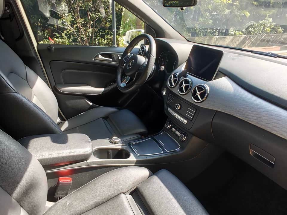 Mercedes-Benz Class B