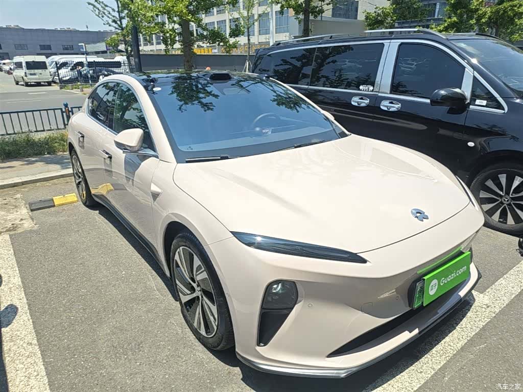 NIO ET5, 2024 4