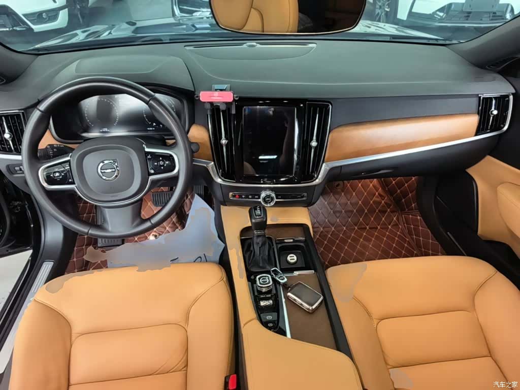 Volvo S90, 2017 10