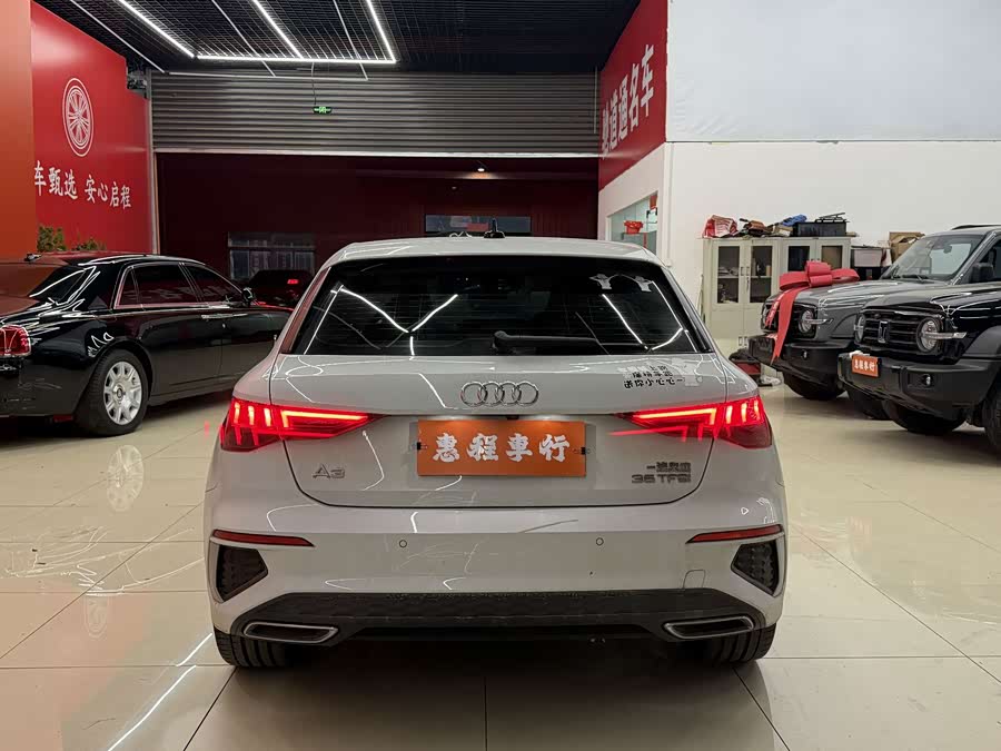Audi A3 2021, фото 5