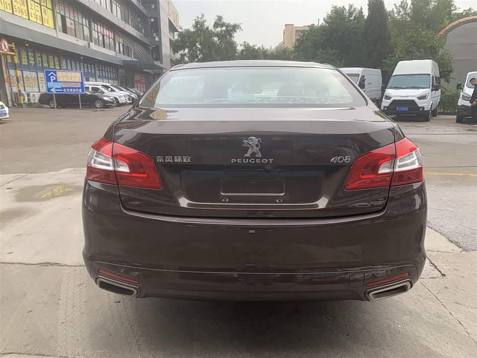 Peugeot 408