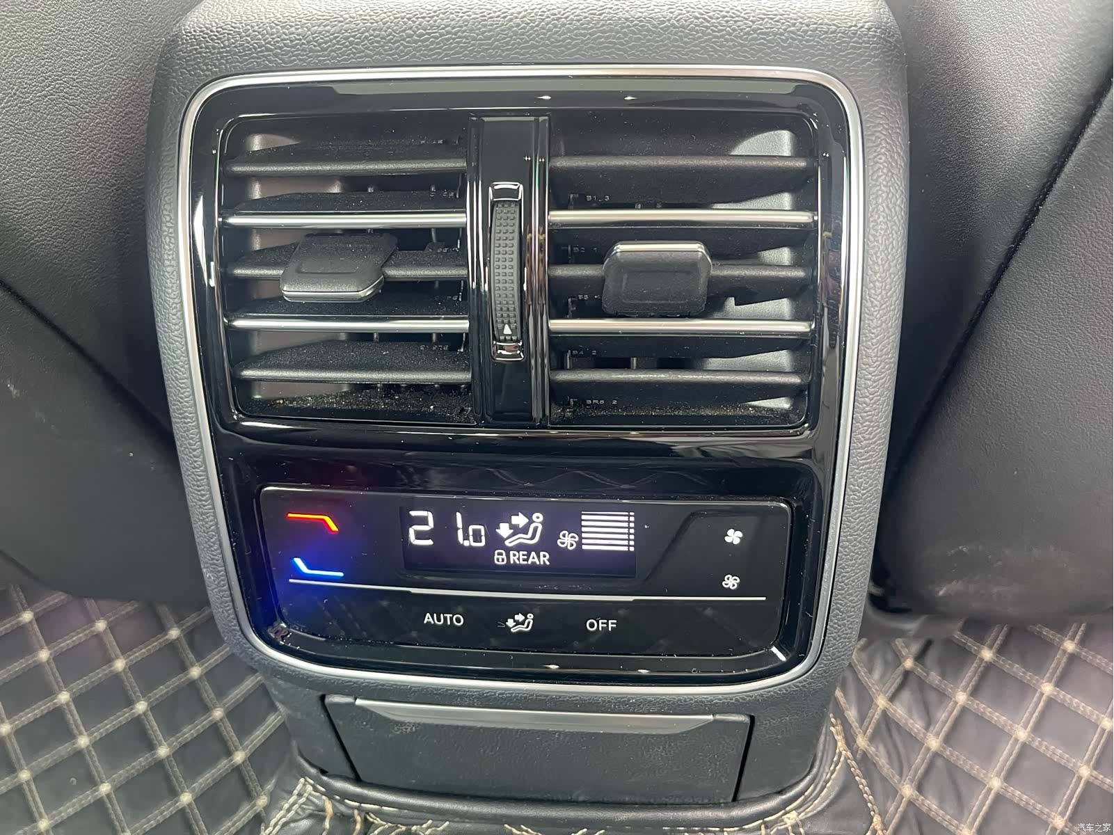 Volkswagen CC, 2023 12