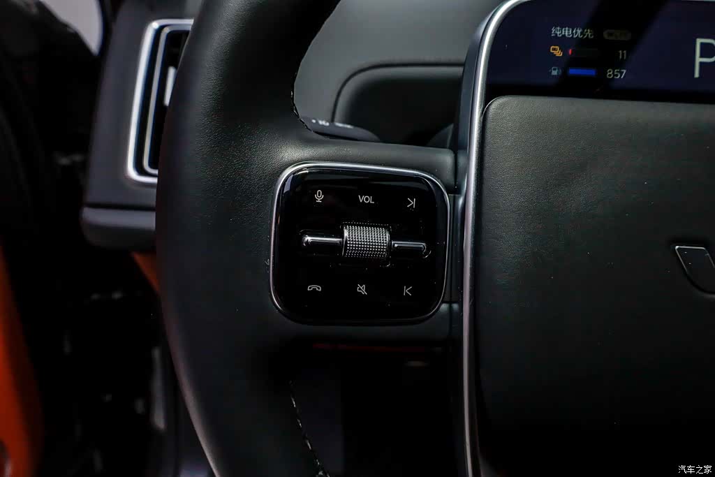 Li Auto L9, 2025 24