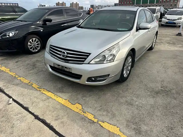 Nissan Altima 2009 — купить из Китая под заказ