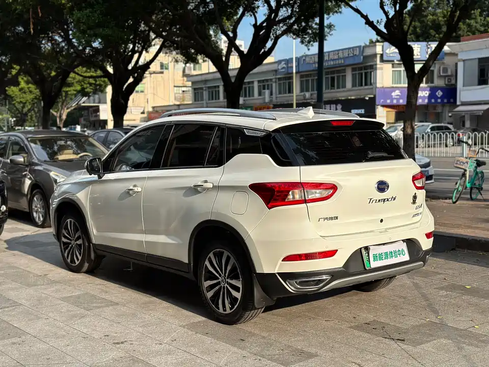 Trumpchi Trumpchi GS4