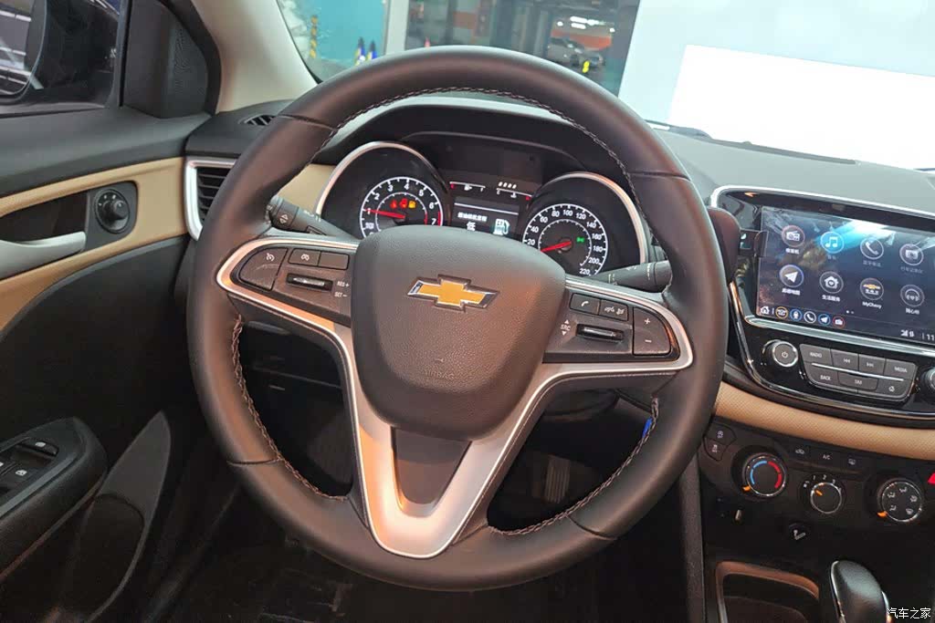 Chevrolet 320, 2022 15