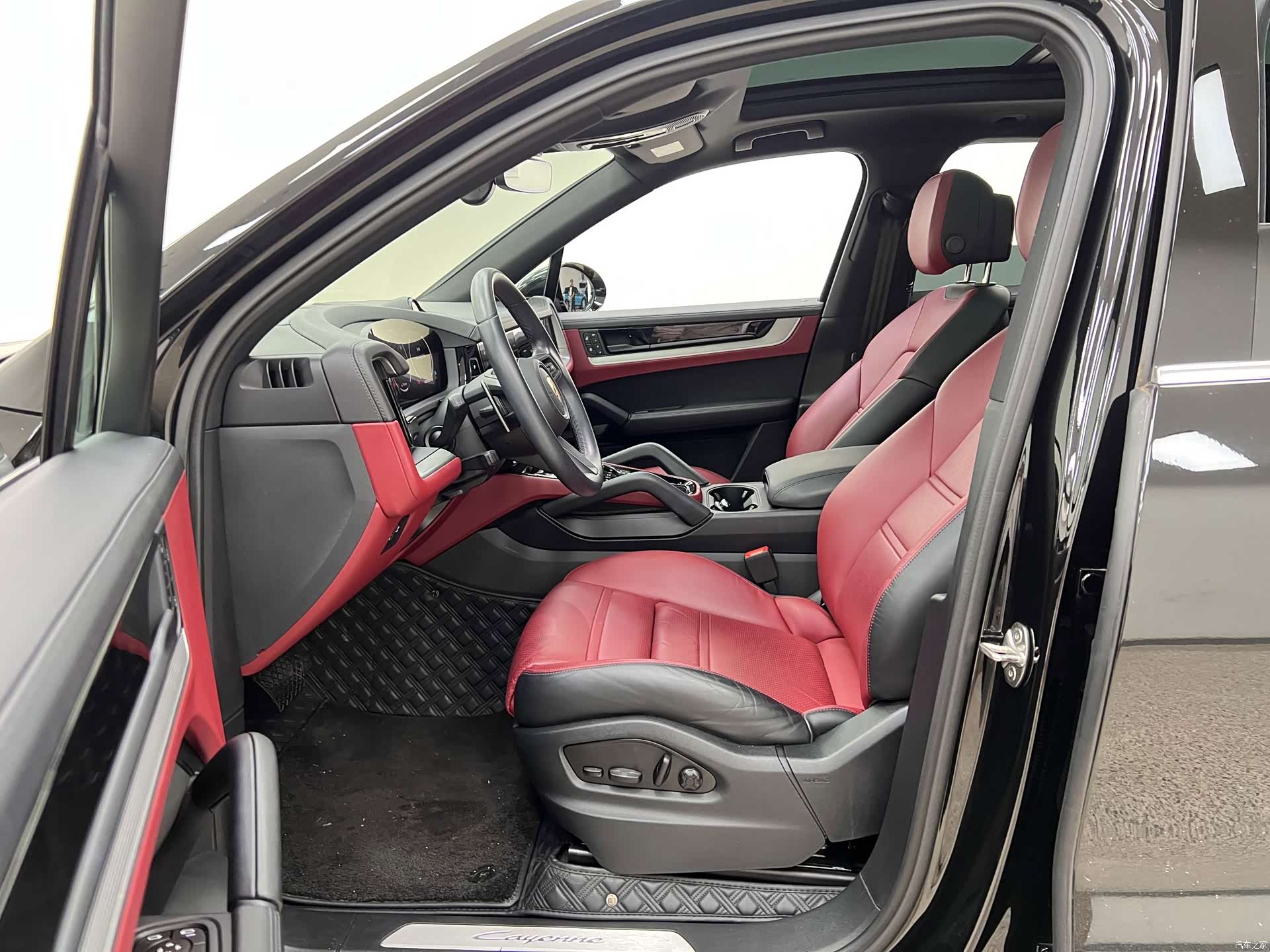 Porsche Cayenne, 2024 18