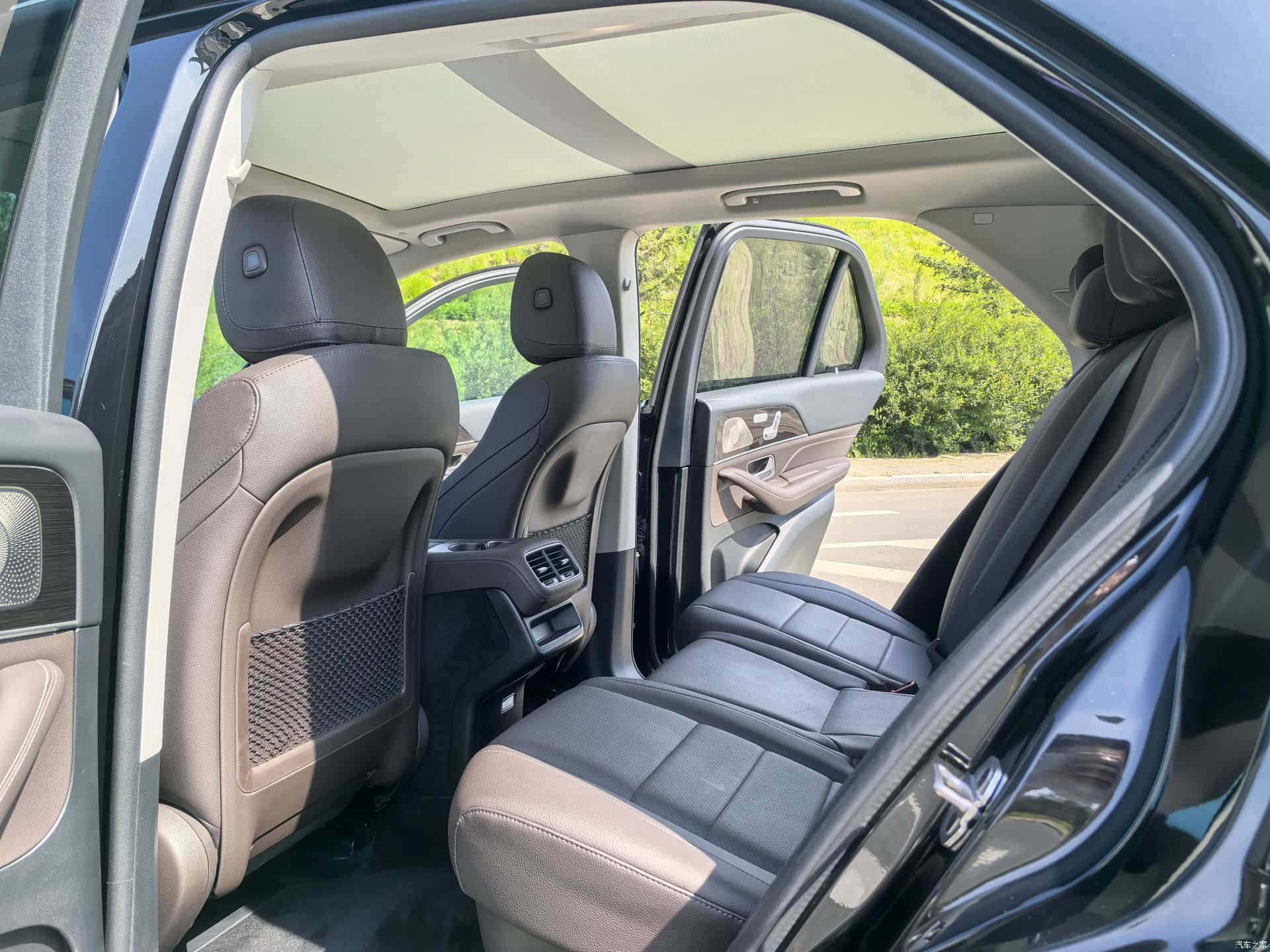 Mercedes-Benz GLE, 2023 12