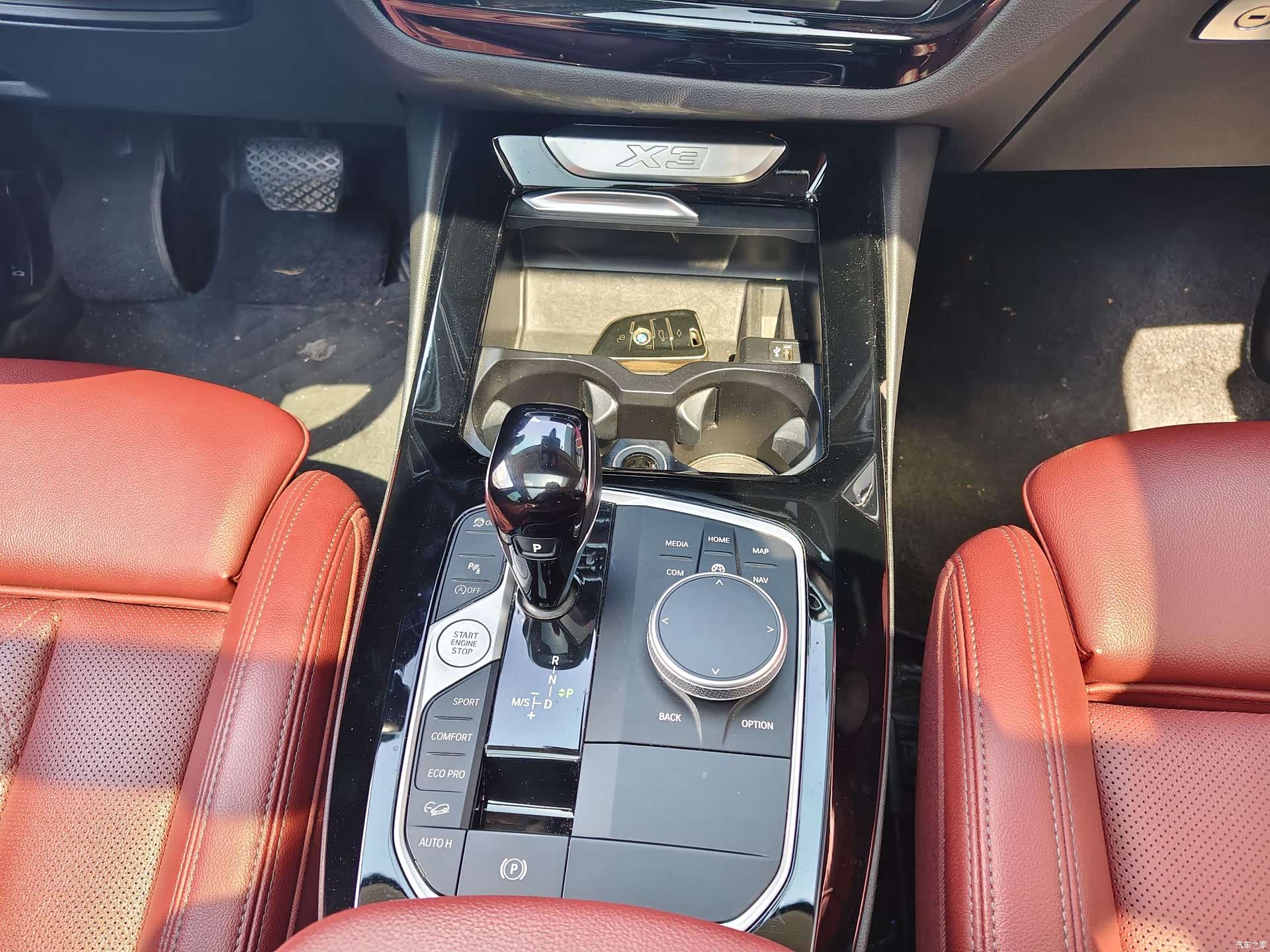 BMW X3, 2022 все фото