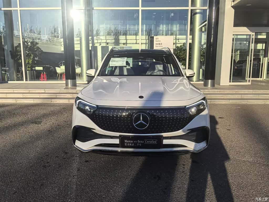 Mercedes-Benz EQB, 2025 2