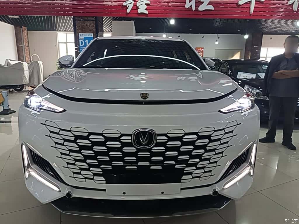 Changan UNI-K, 2021 3