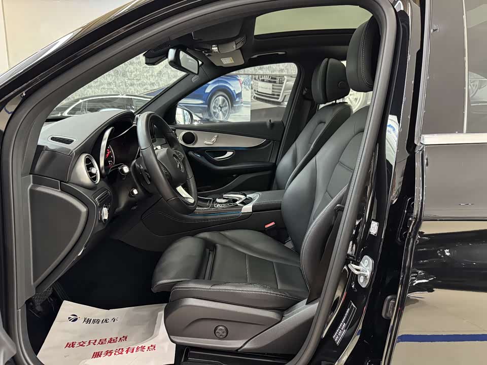 Mercedes-Benz GLC Mercedes-Benz GLC