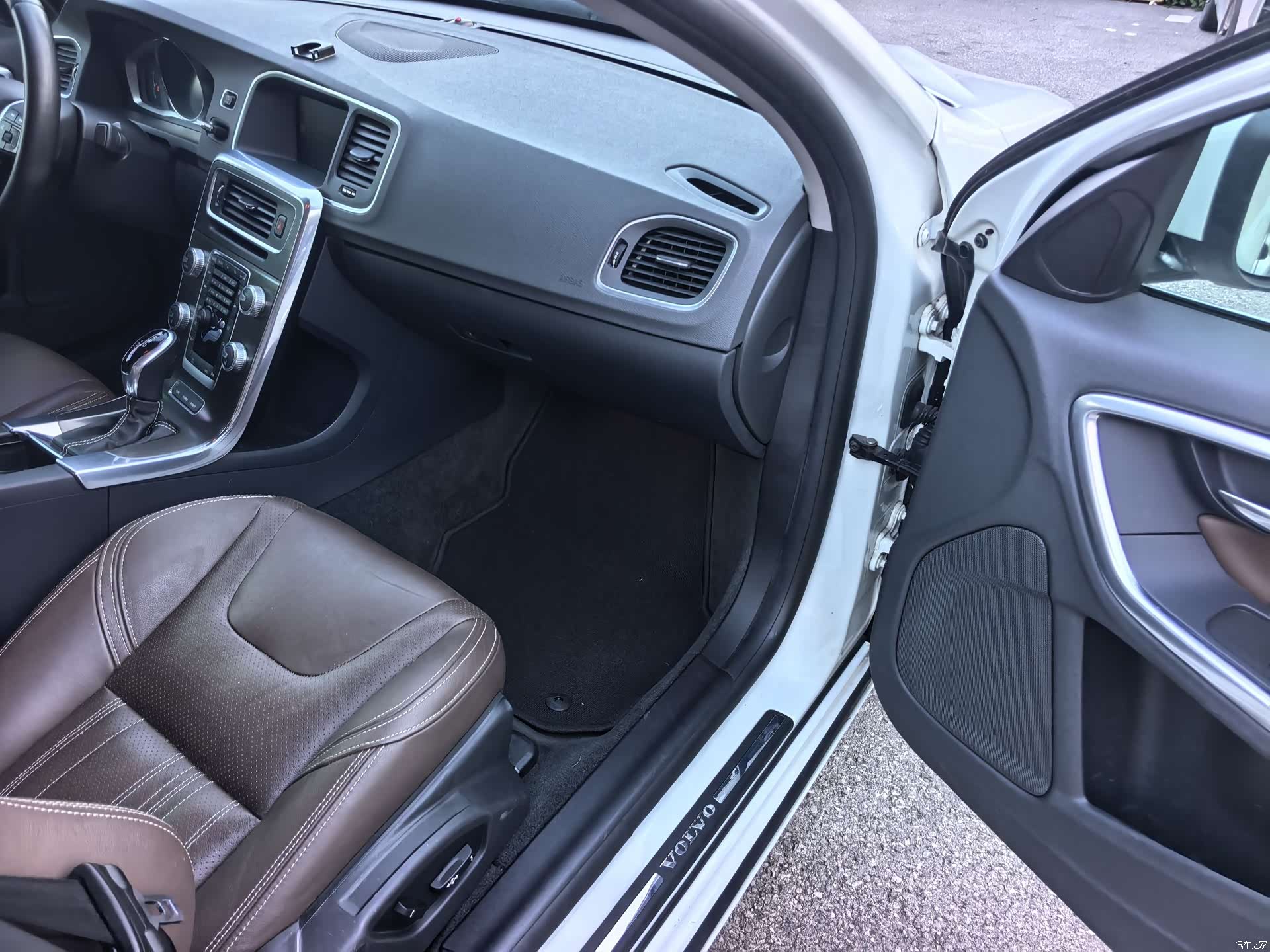 Volvo S60, 2015 19