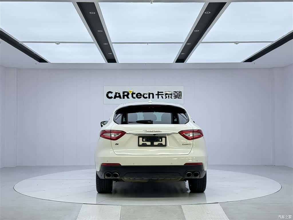 Maserati Levante, 2019 6