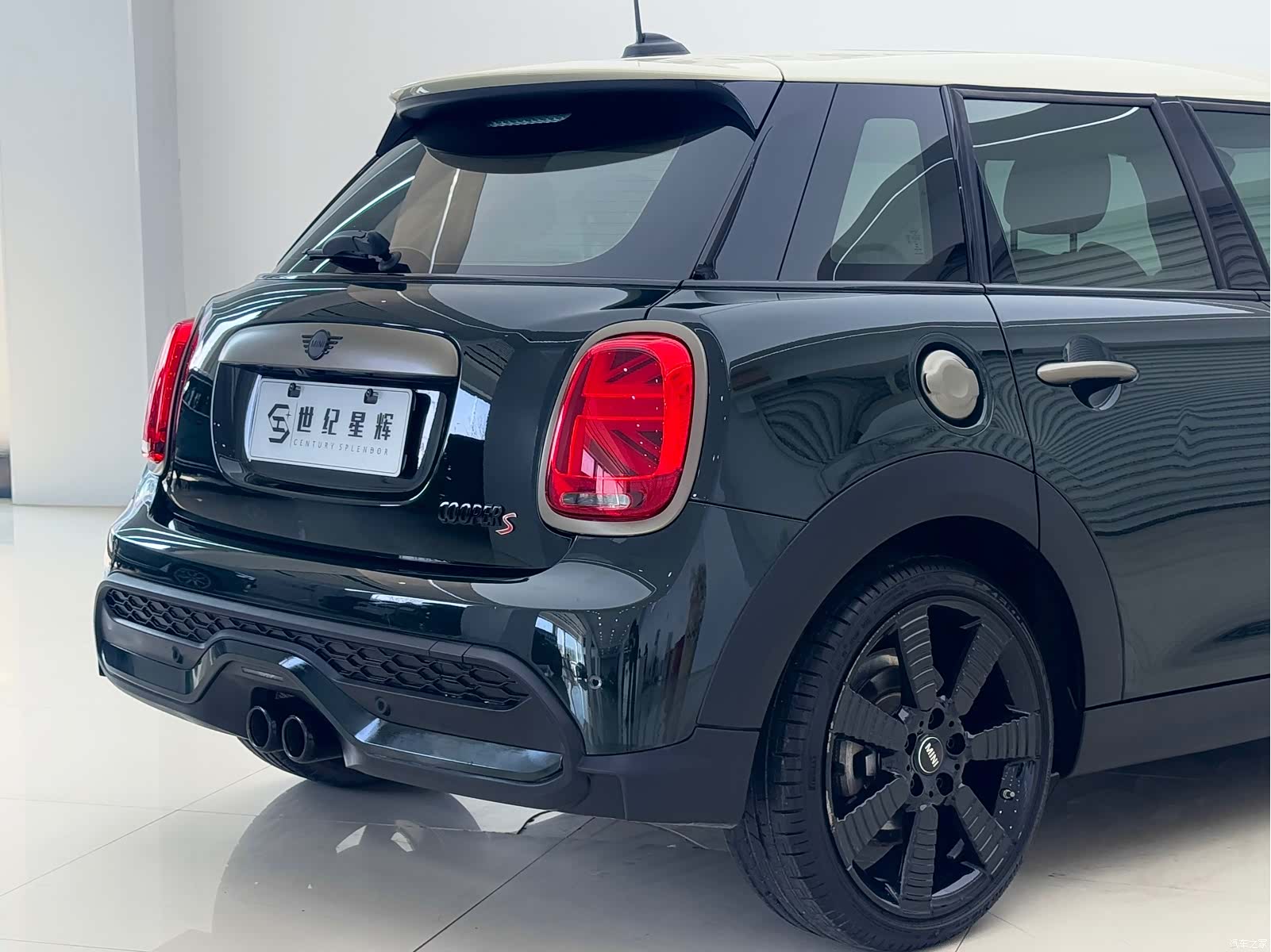 Mini Cooper, 2023 9