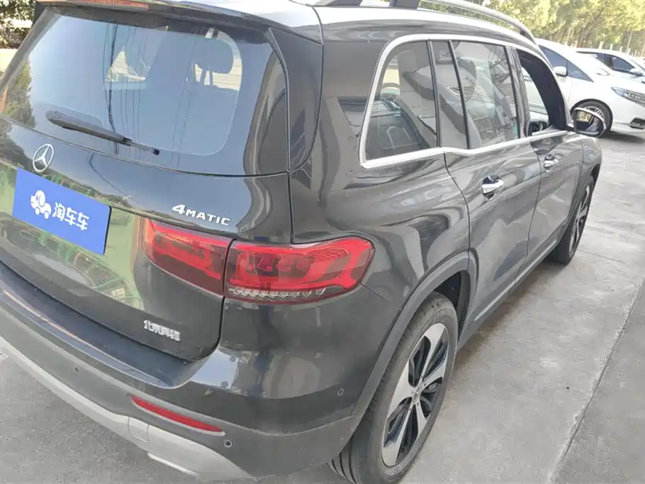 Mercedes-Benz GLB Mercedes-Benz GLB