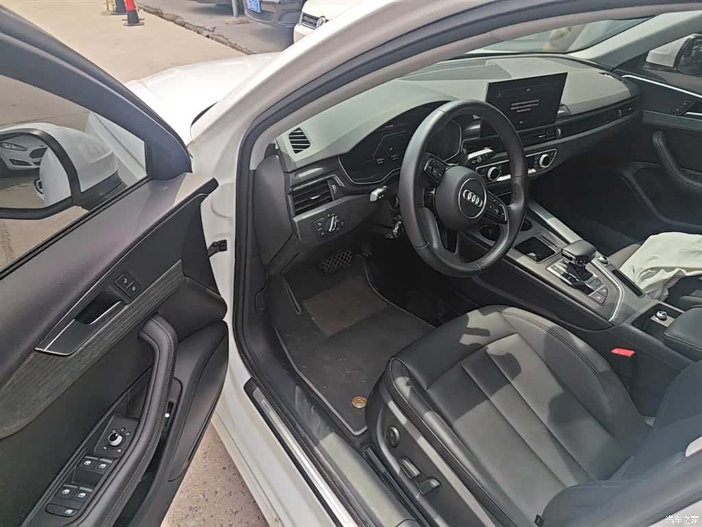 Audi A4L, 2022 16