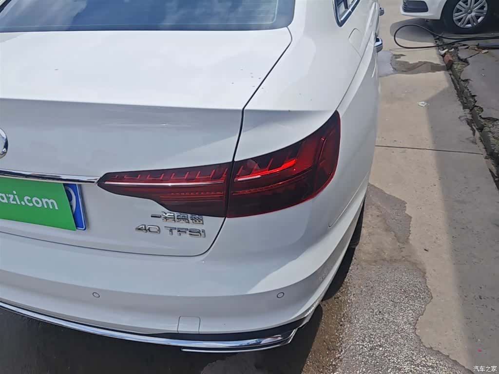 Audi A4L, 2022 8