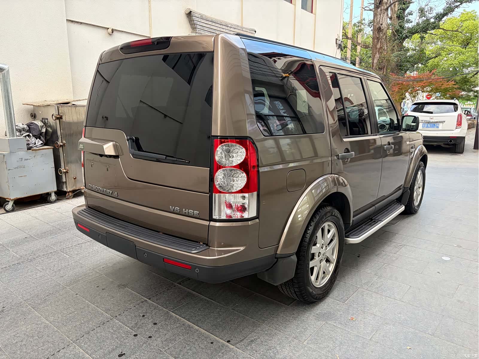 Land Rover Discovery, 2011 4