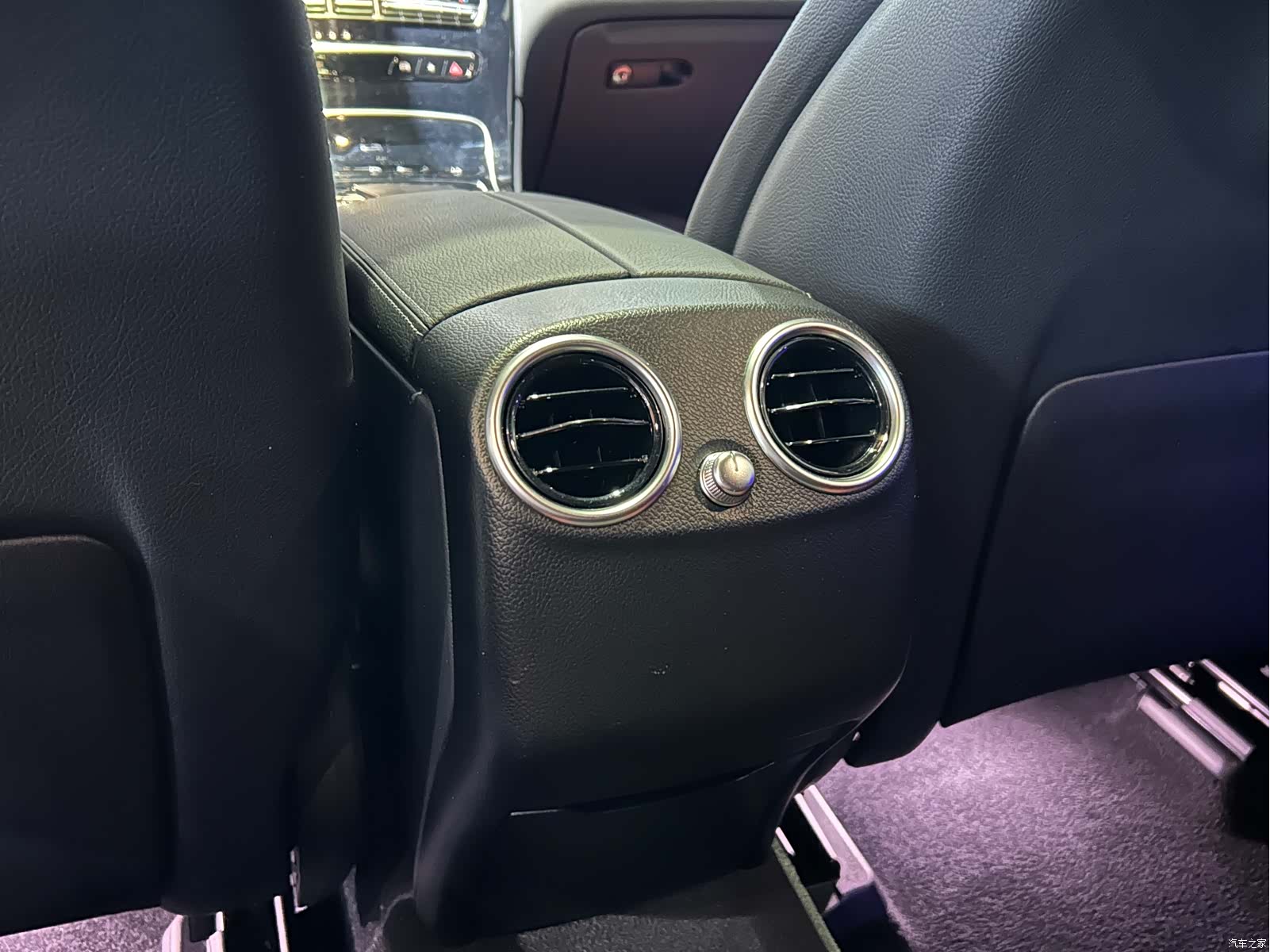Mercedes-Benz GLC, 2023 19