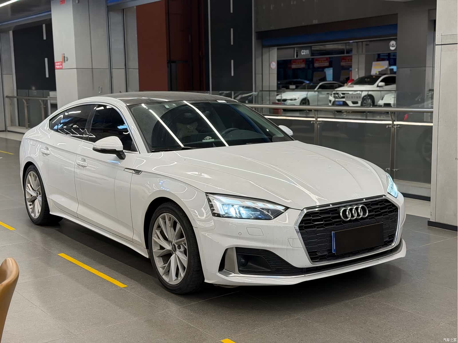 Audi A5, 2021 3