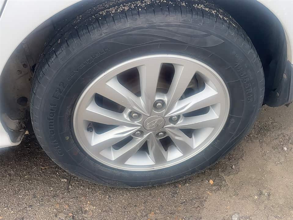 Hyundai Yuedong