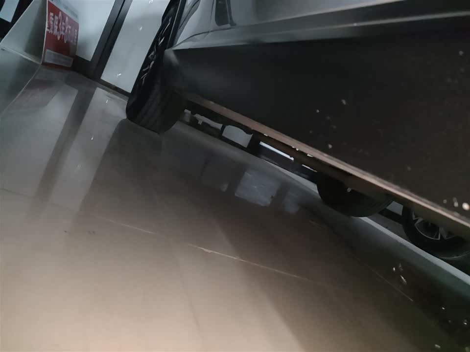 Trumpchi Shadow cool