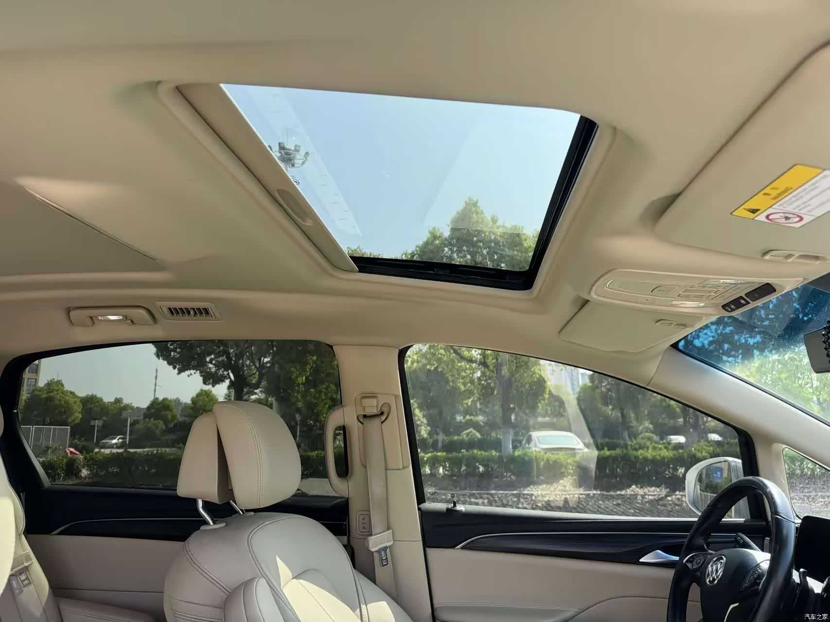 Buick GL8, 2022 21