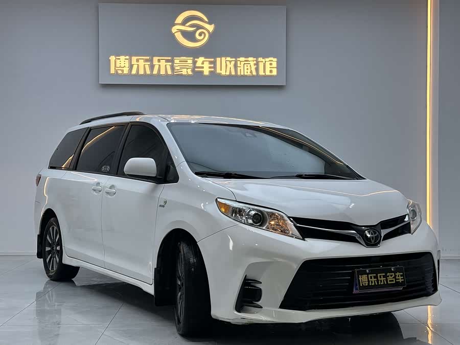 Toyota SIENNA 2020, фото 3