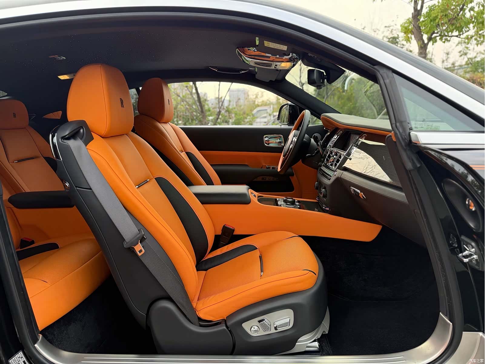 Rolls-Royce Wraith, 2022 17