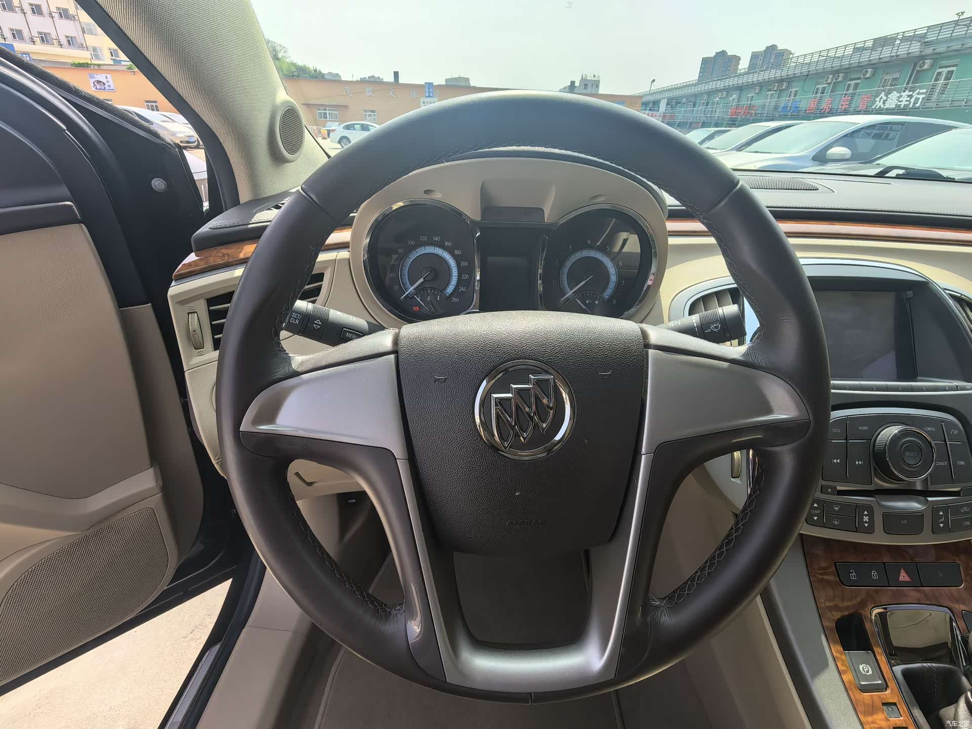 Buick LaCrosse, 2015 12