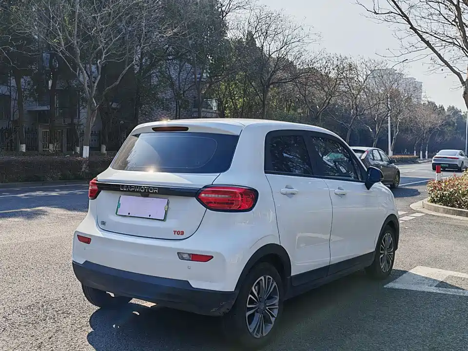 Leapmotor T03