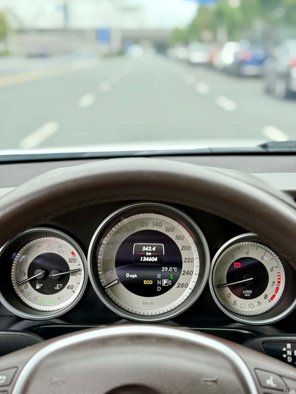 Mercedes-Benz E-Class, 2016 21