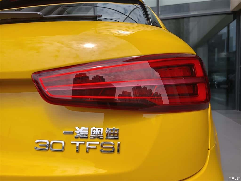 Audi Q3, 2016 15