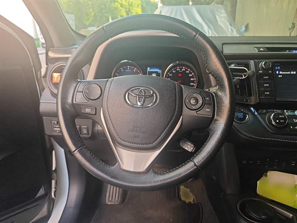Toyota RAV4 Rongfang