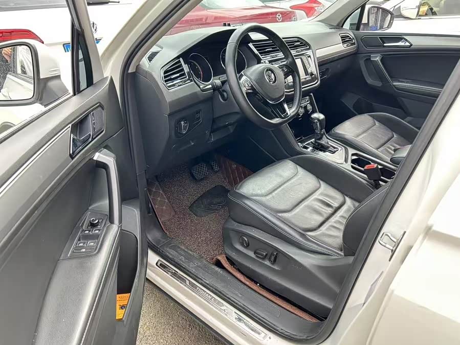 Volkswagen Tiguan L 2017, фото 9
