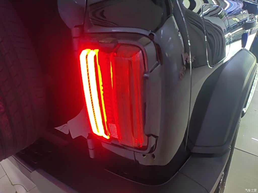 Tank 300, 2025 8