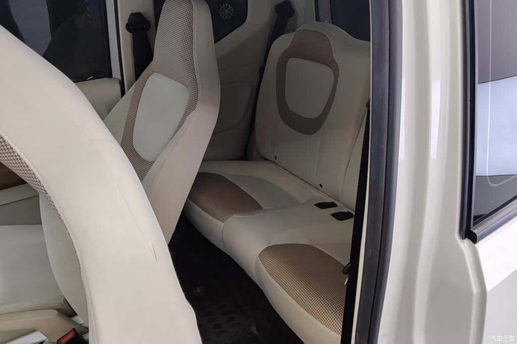 Wuling MINIEV, 2025 11