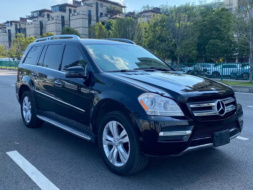 Mercedes-Benz GL grade