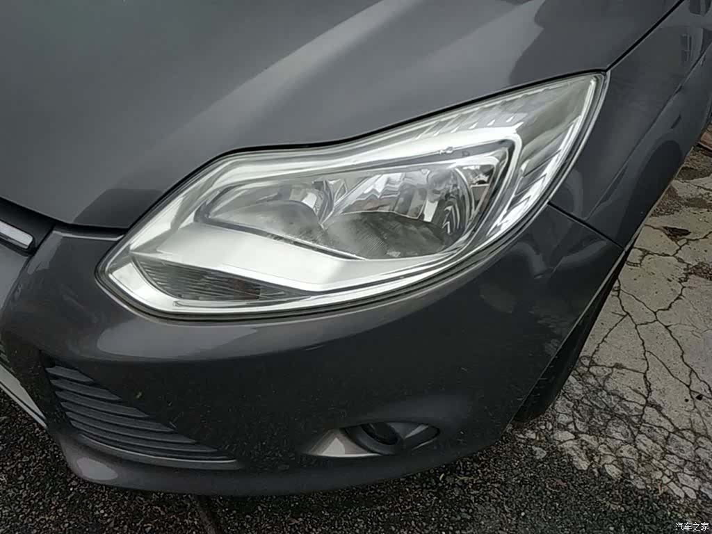 Ford Focus, 2015 24