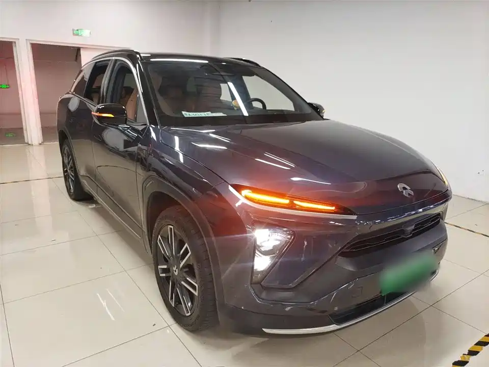 NIO ES6