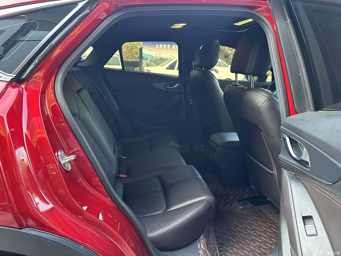 Mazda CX-4, 2020 12
