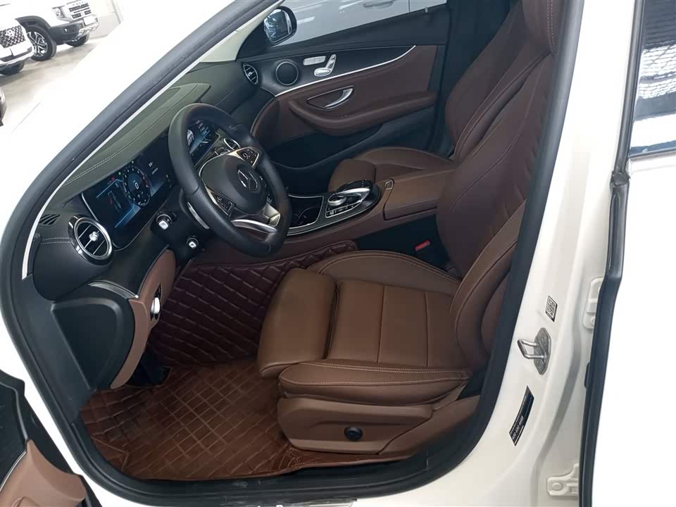 Mercedes-Benz E-class Mercedes-Benz E-class