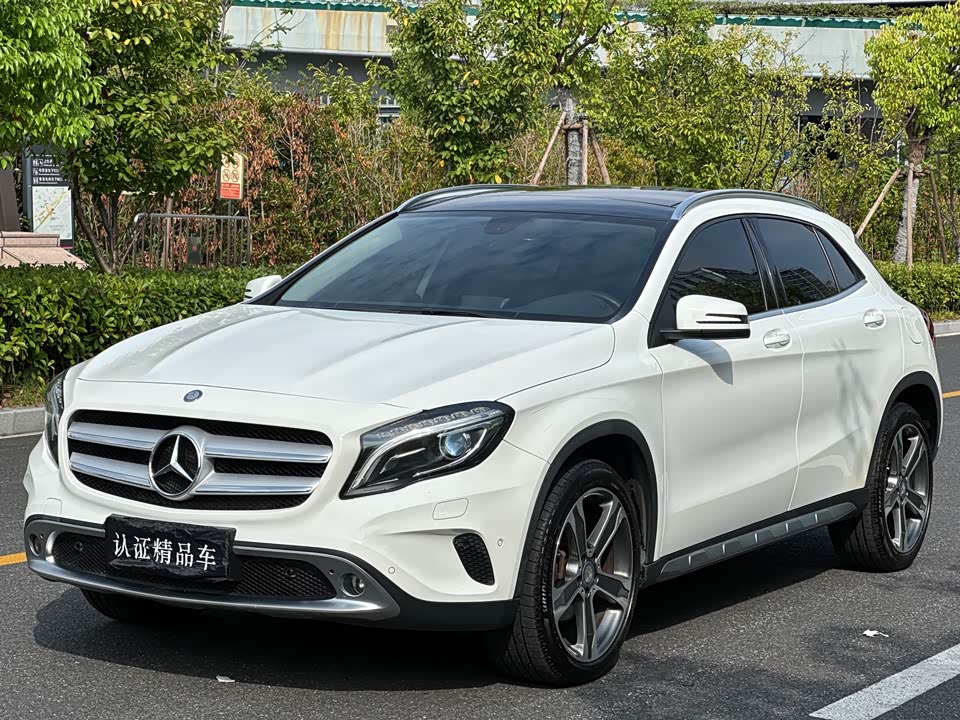 Mercedes-Benz GLA