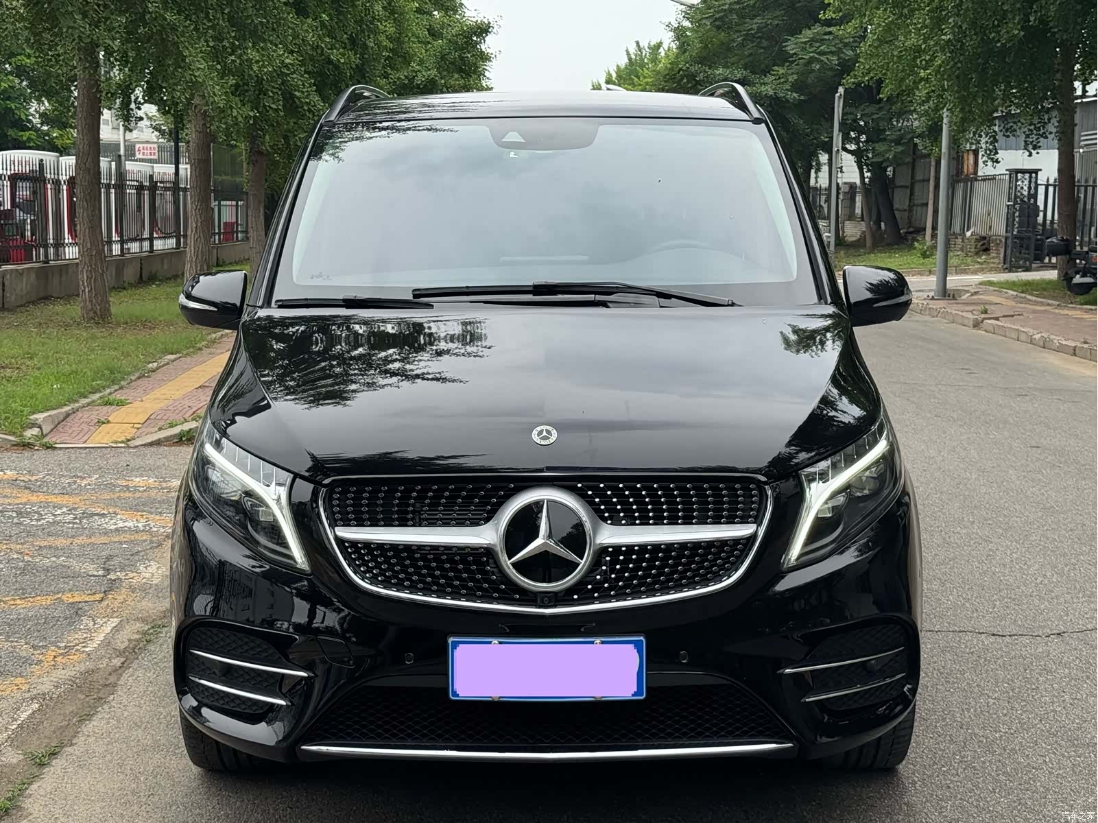 Mercedes-Benz V-Class, 2023 2